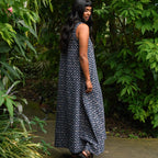 Easy-fit Organic Cotton Summer Dress in Midnight & Putty