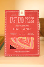 UK/EU: Hearts Concertina Garland