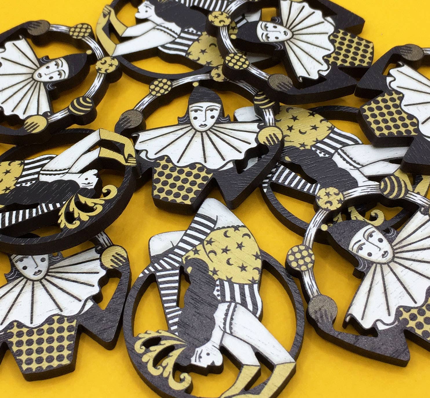 Vintage Style Circus Aerialist Wooden Pin Brooch